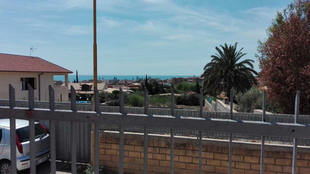 Appartement Le Ninfee à San Leone Extérieur photo